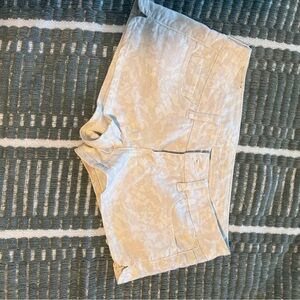 American Eagle Outfitters Cream Jean Shorts